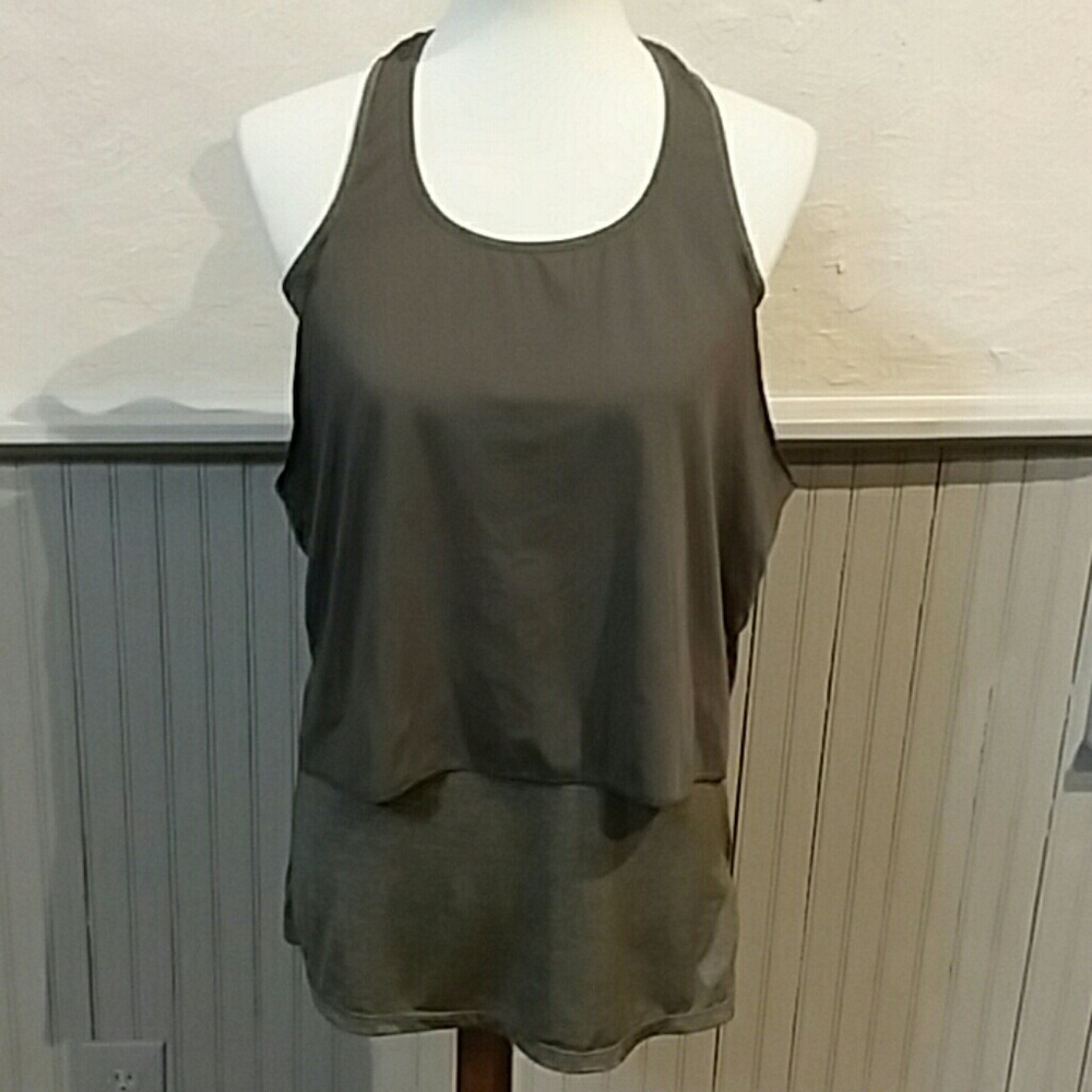 💕H&M* Sports Top